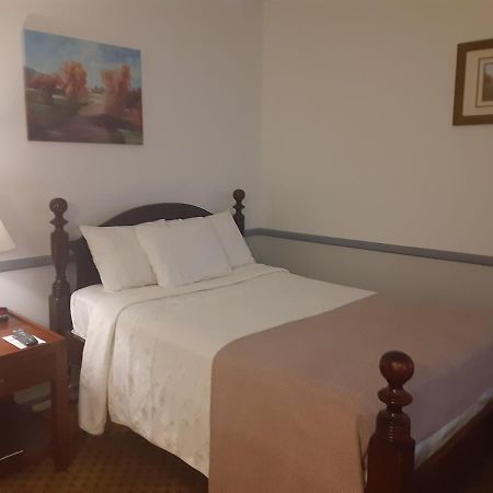 The Charles Inn Bangor Exteriör bild