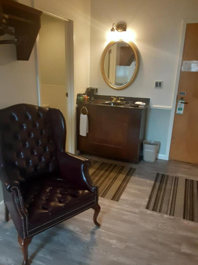 The Charles Inn Bangor Exteriör bild